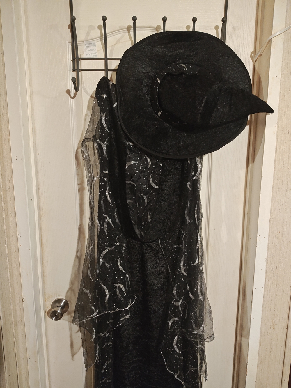 Source Unknown Black Witch Moon-Print Costume